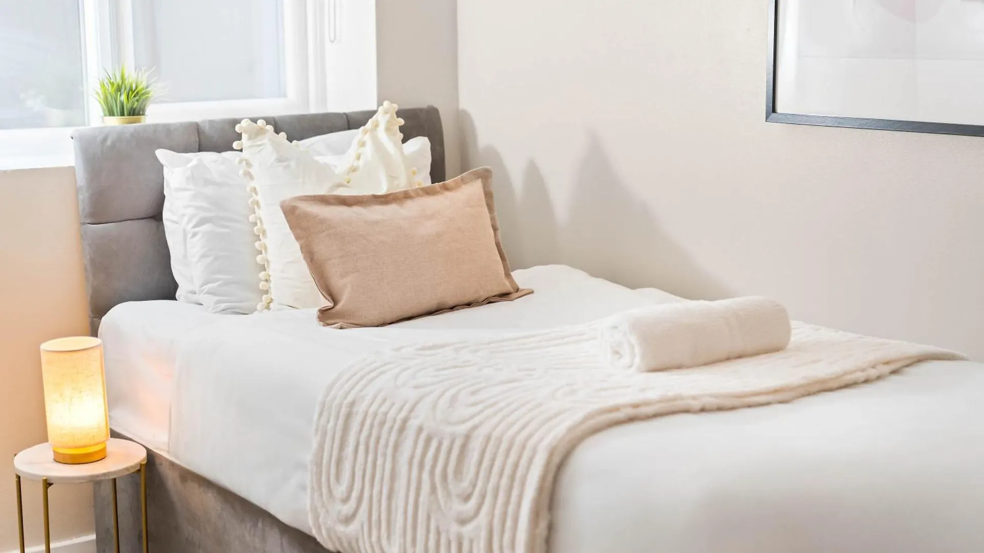 Holiday home 5 Bedrooms - 5 Bathrooms - Parking - Garden - 376 Birmingham