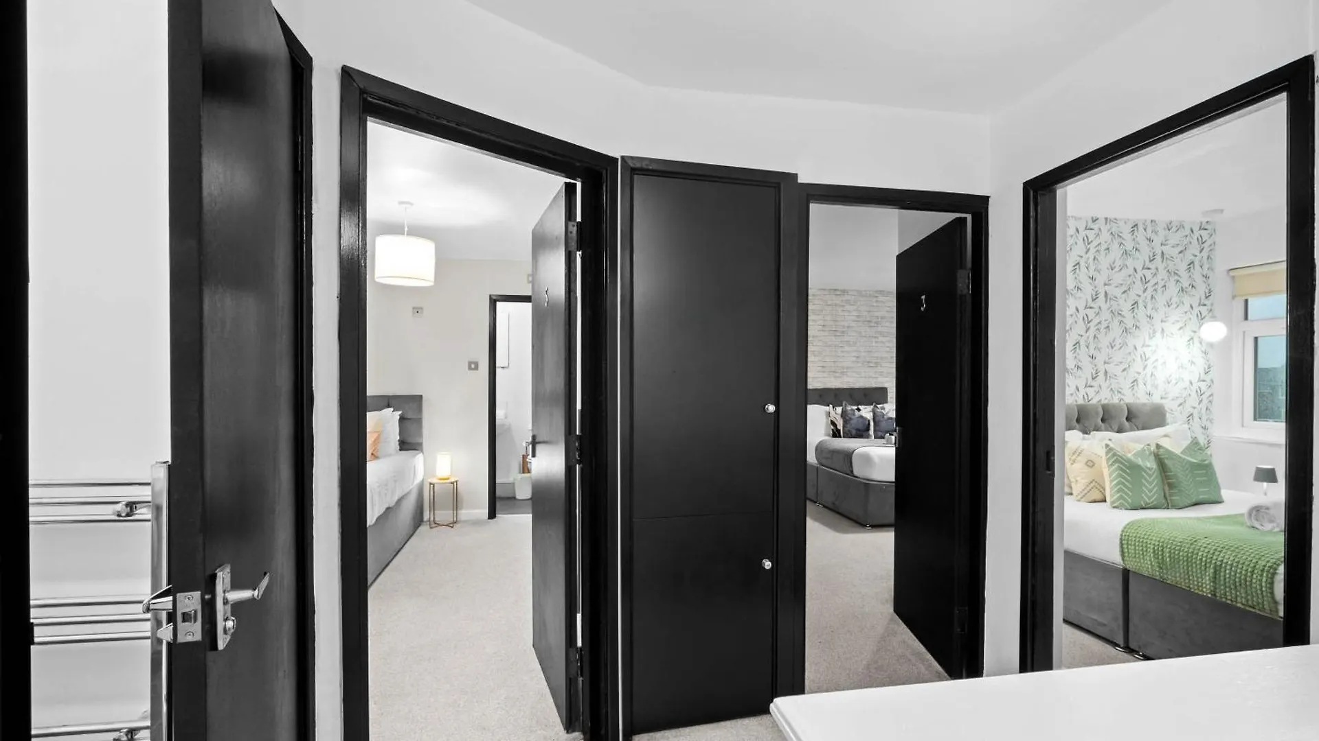 5 Bedrooms - 5 Bathrooms - Parking - Garden - 376 Birmingham
